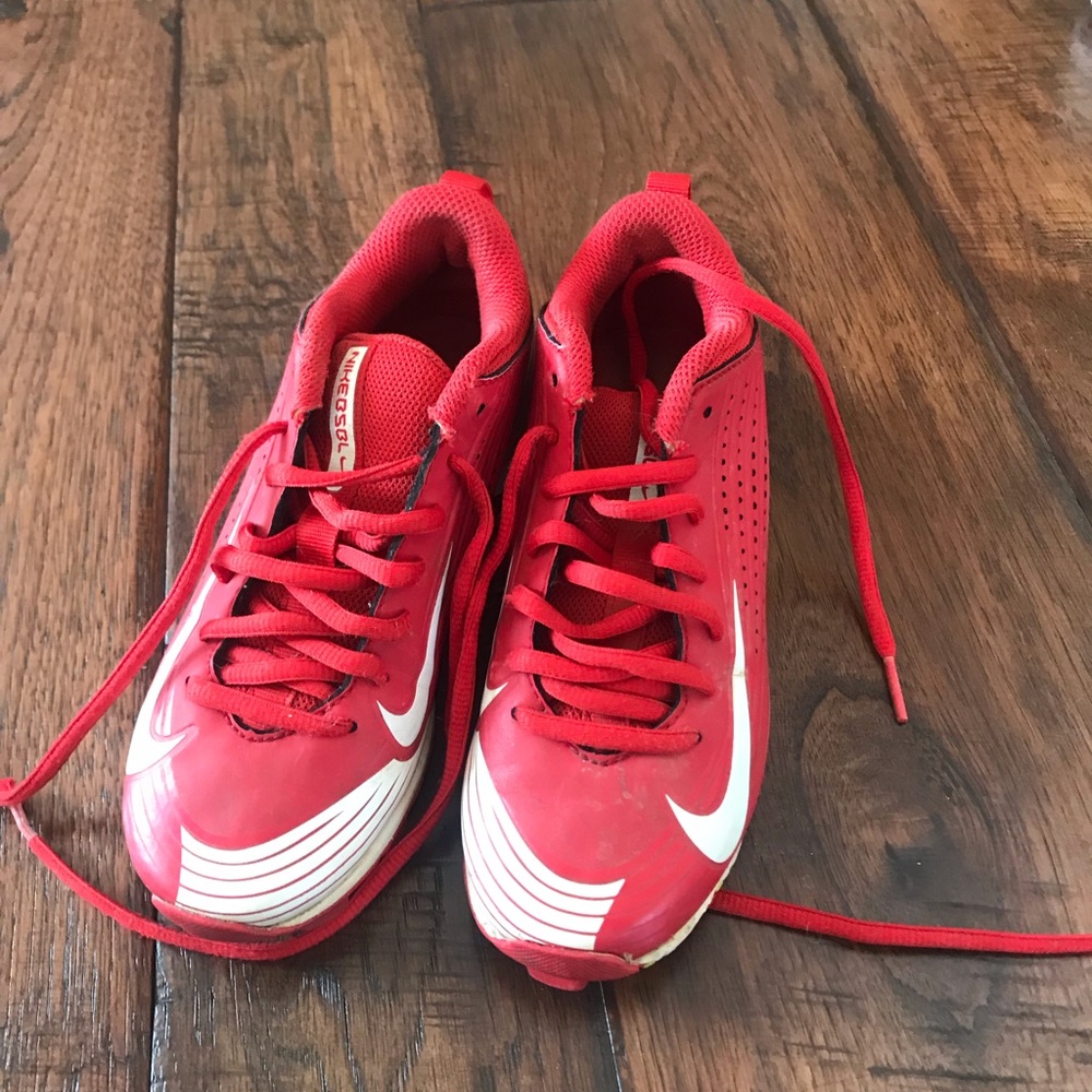Nike baseball cleats